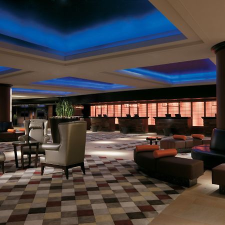 Sheraton Grande Tokyo Bay Hotel Urayasu Dış mekan fotoğraf Lobby