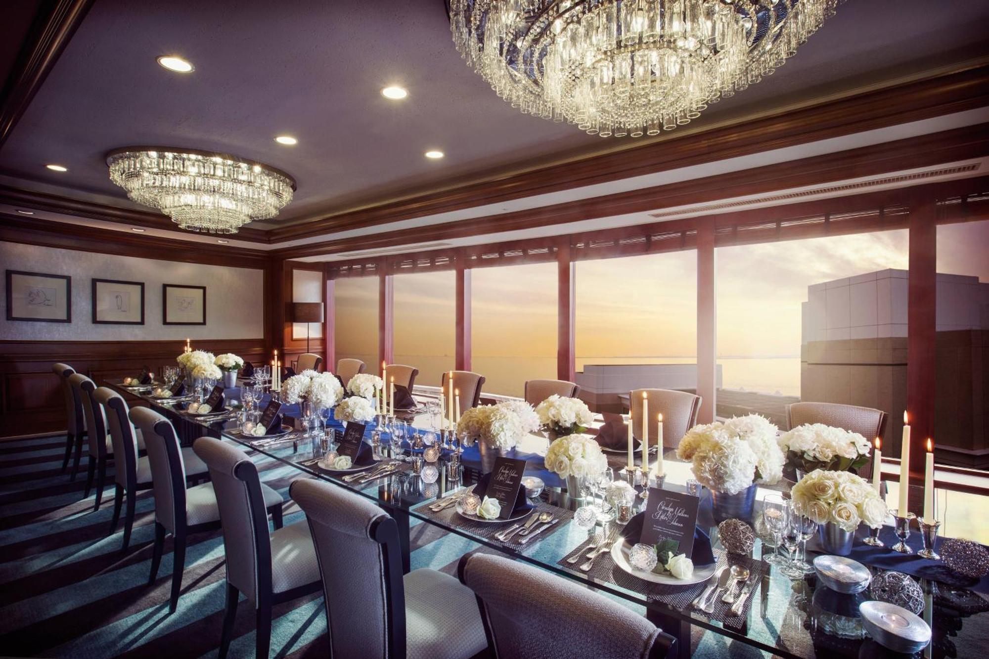Sheraton Grande Tokyo Bay Hotel Urayasu Dış mekan fotoğraf The private dining room at the restaurant